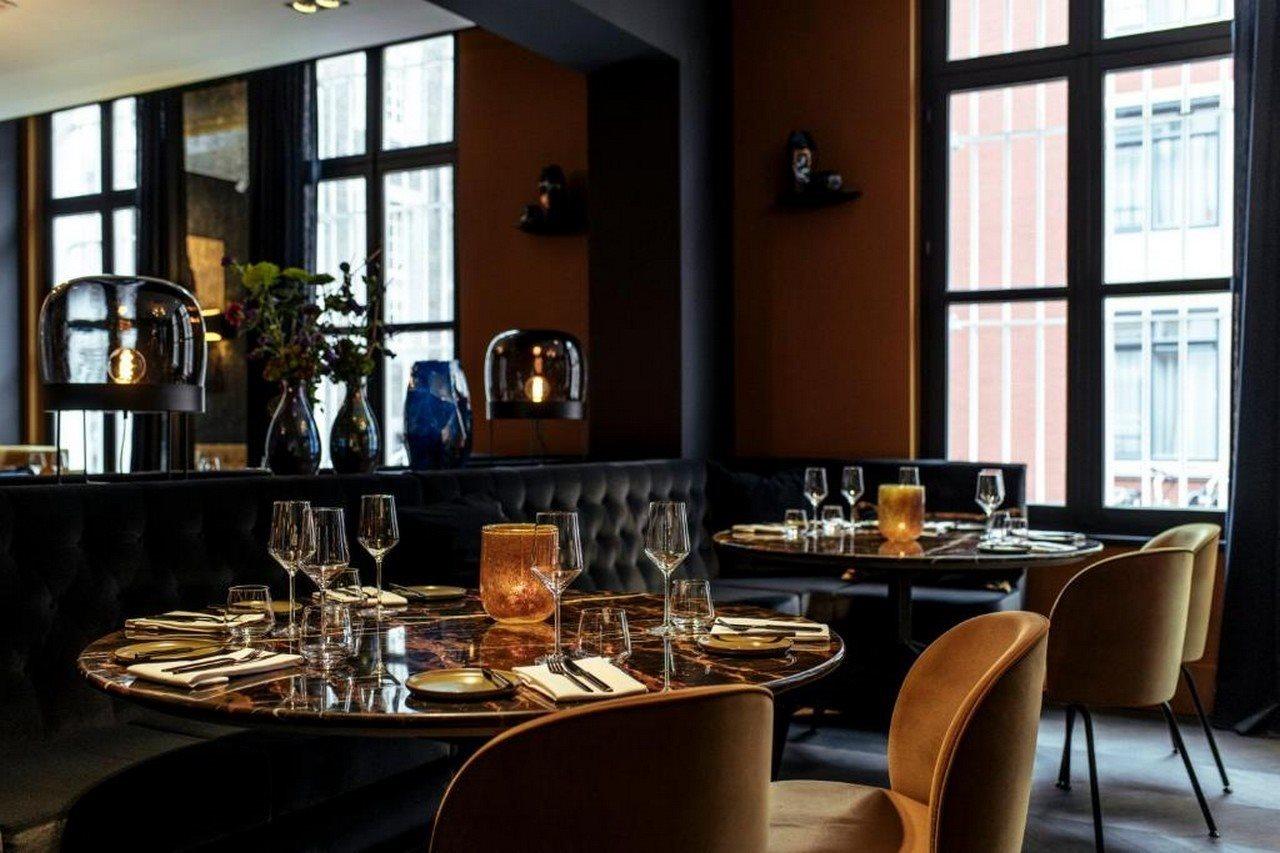 Het Arresthuis Roermond Eksteriør billede Restaurant interior