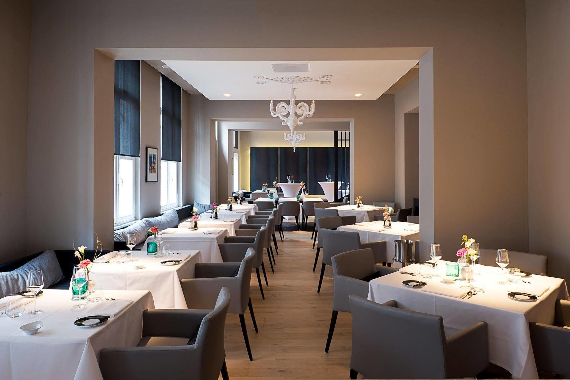 Het Arresthuis Roermond Eksteriør billede Restaurant AOC